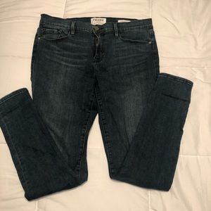 Frame le skinny de Jeanne SZ 31 NWOT